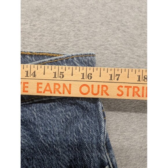 Levis Jeans Mens 33x32 Blue 502 Taper Stretch Distressed Zip Fly 29507-0390 - Picture 4 of 14